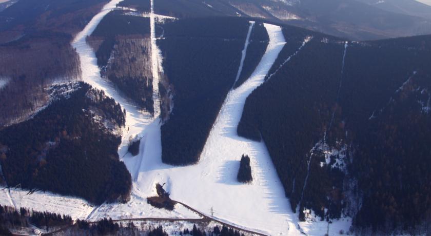 Luxusni Horsky Primo U Sjezdovky Kouty Loucna nad Desnou
